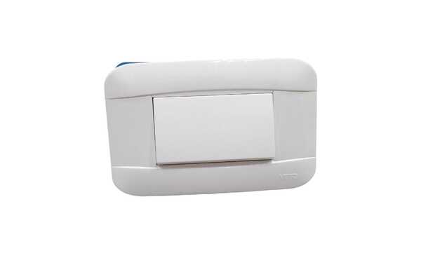 INT SIMPLE BOTON ANCHO S/LP BCO 37004