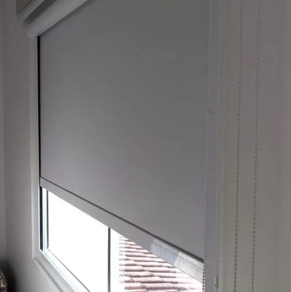 CORTINA ENROLL BLACKOUT 72X60 GRIS