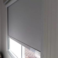 CORTINA ENROLL BLACKOUT 72X60 GRIS